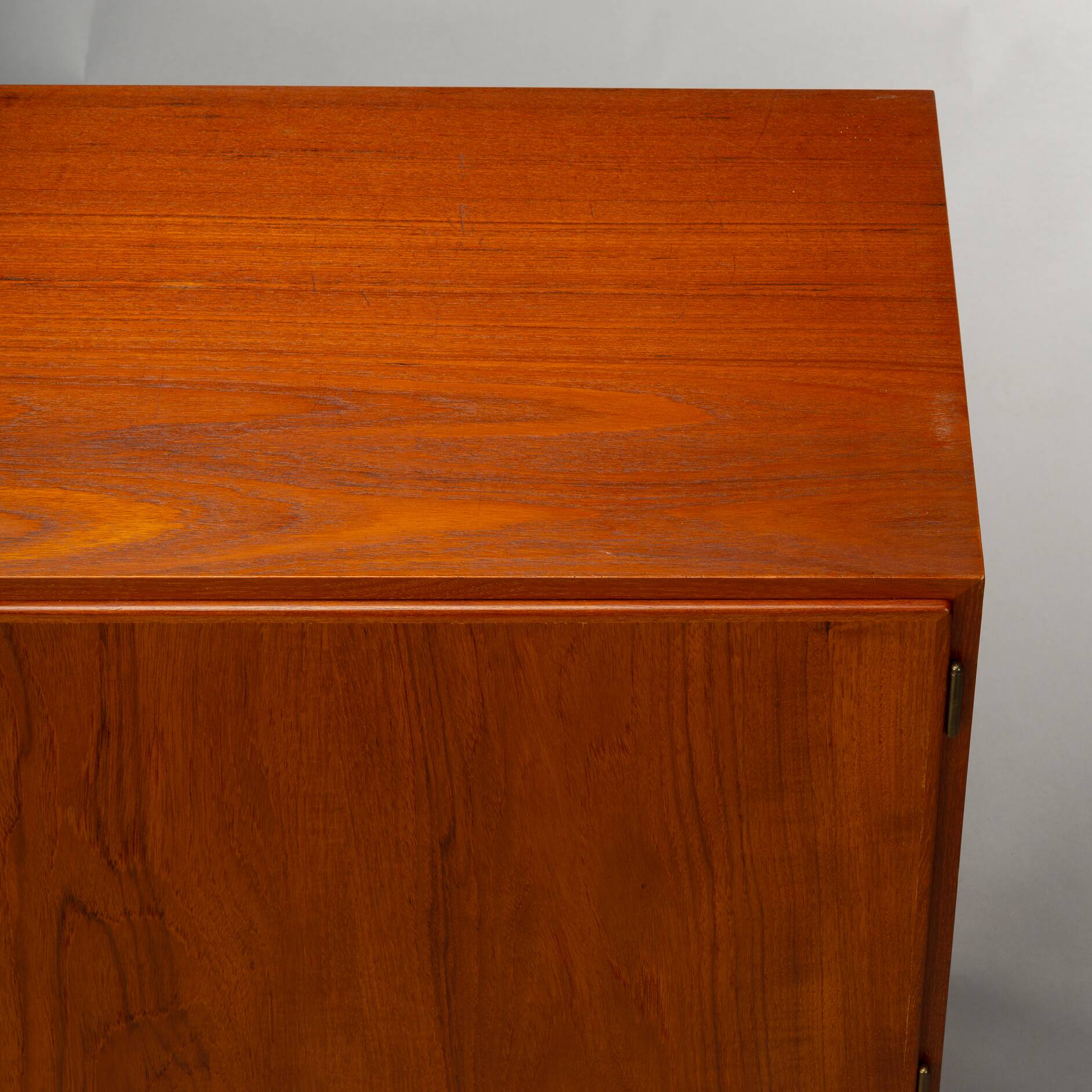 Teak Sideboard No. 42 by Carlo Jensen for Hundevad & Co, 1960s