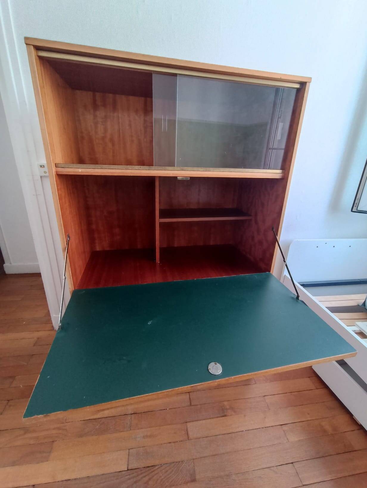 Brissac secretary in satin mahogany – French design from the 1960s.