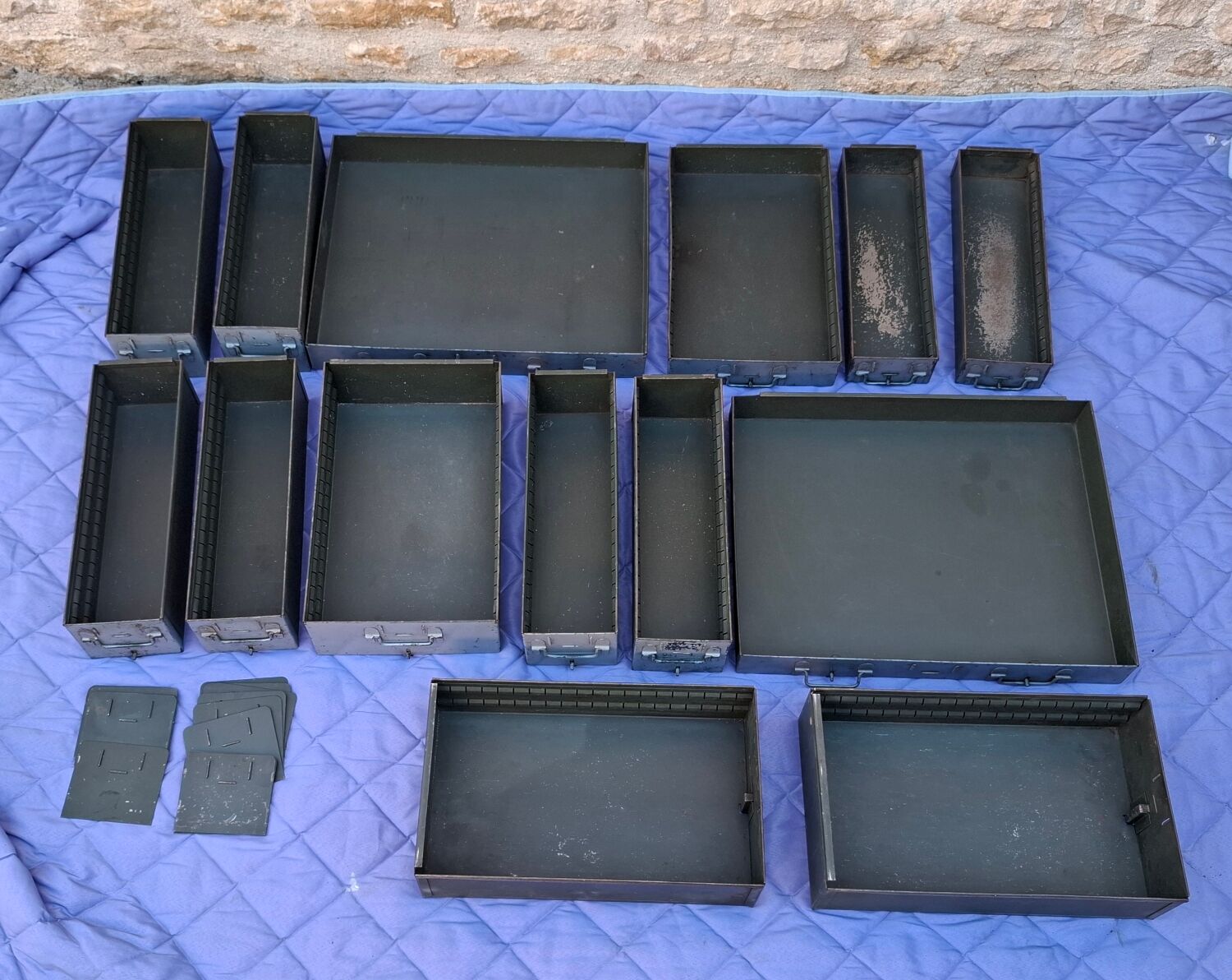 Military metal drawer cabinet