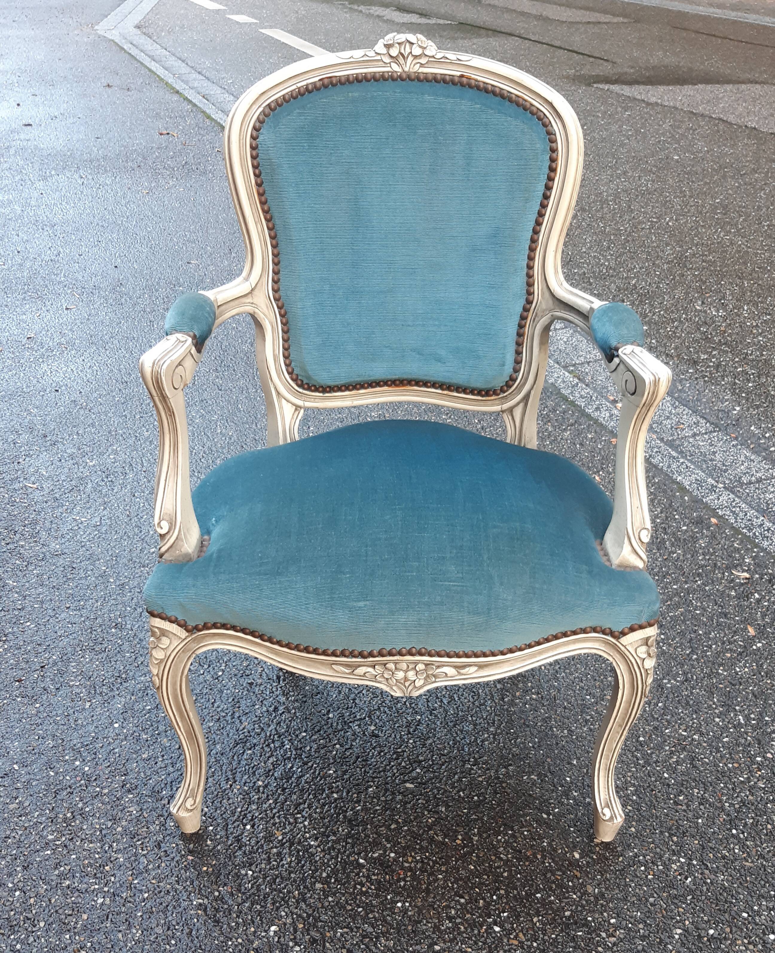 Louis XV duck blue armchair