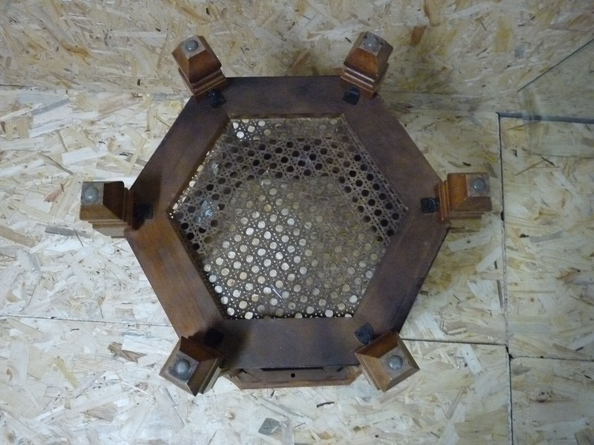 Hexagonal glass wood coffee table