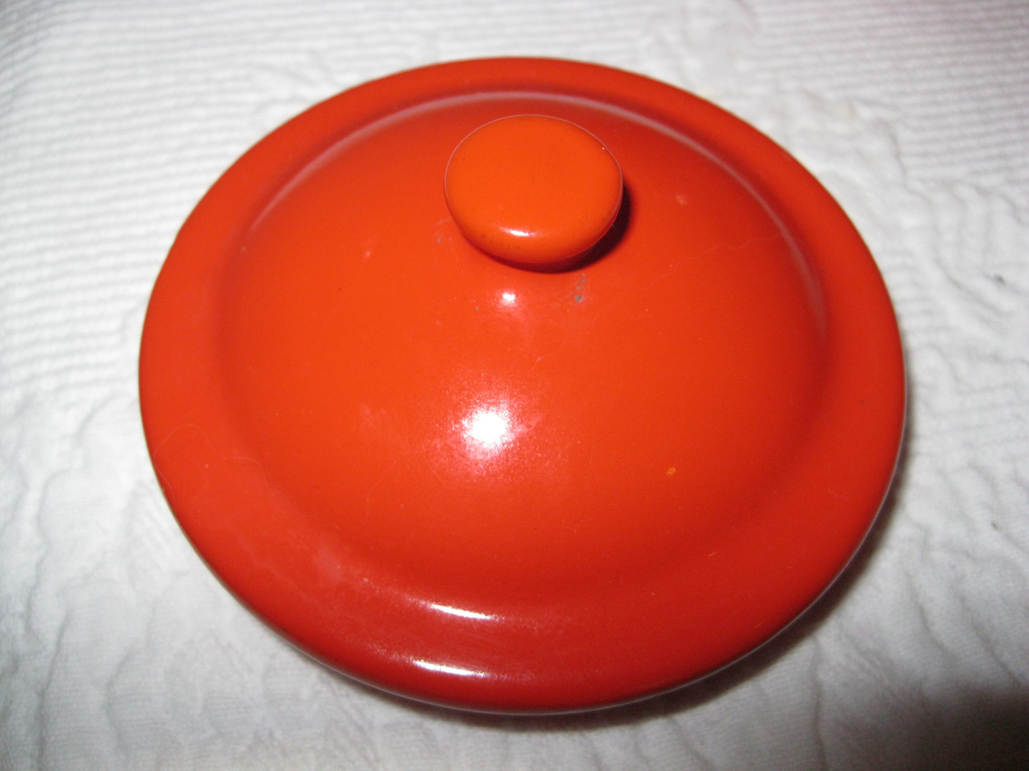 Red enamelled coffee pot