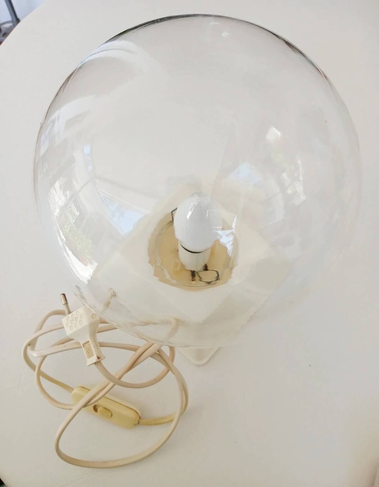 Vintage glass globe lamp from the 70s and 80s.