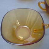 Tasses en verre orange vintage