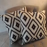 Coussin géométrique