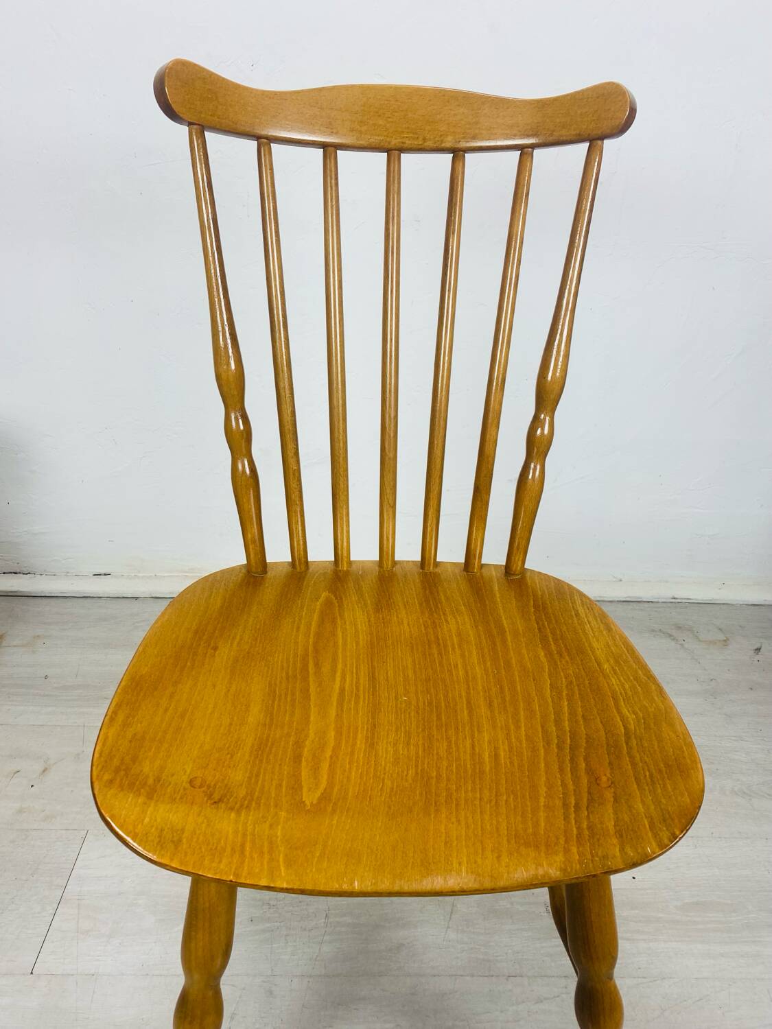 Bistro chair