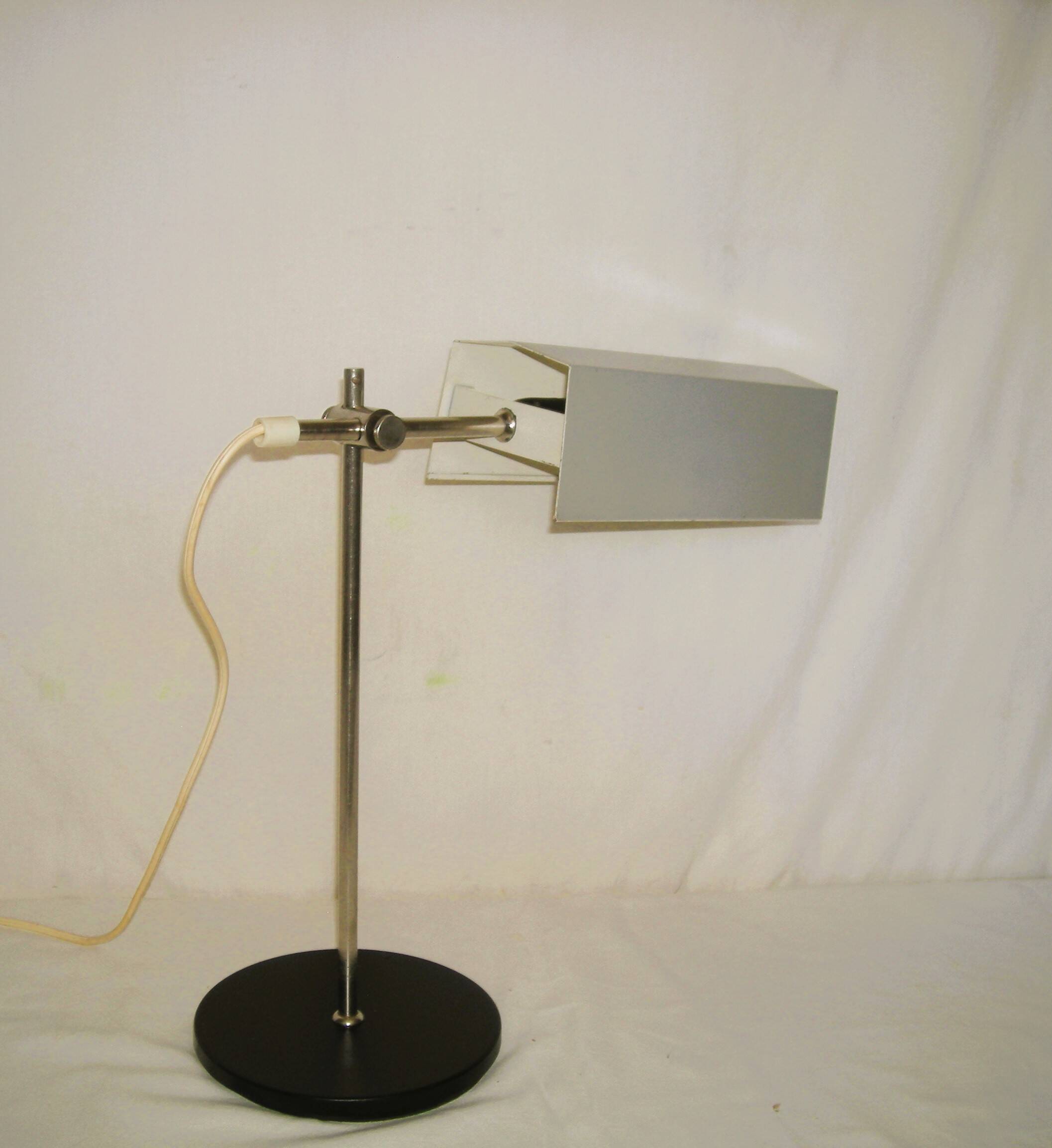 Lampe debureau de Veb Leuchtenbau des années 60
