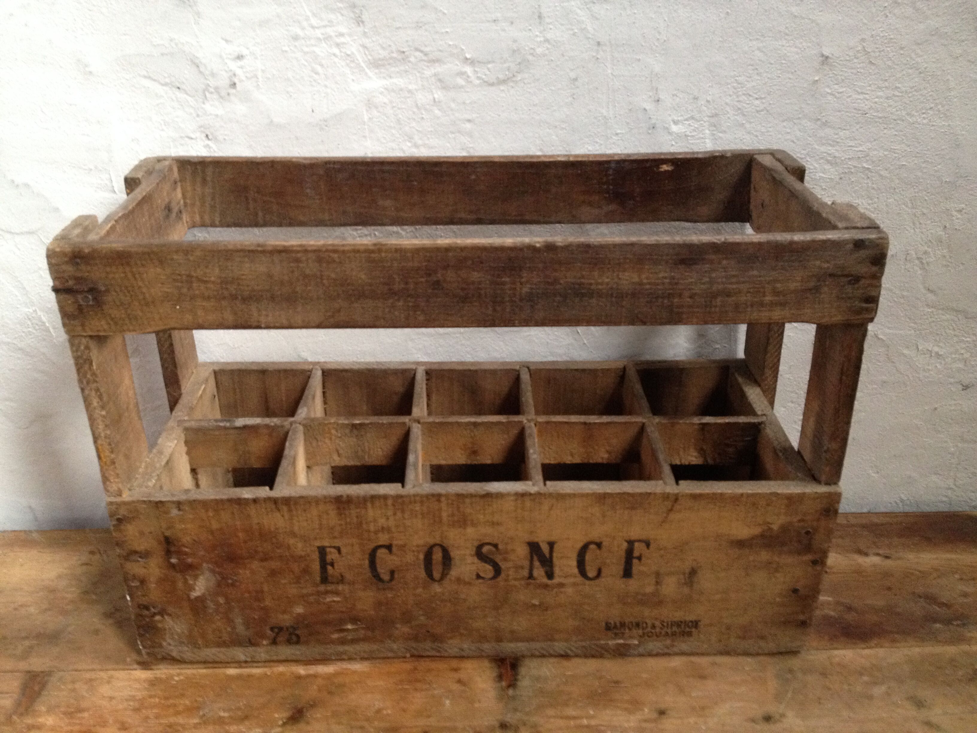 SNCF vintage bottle locker