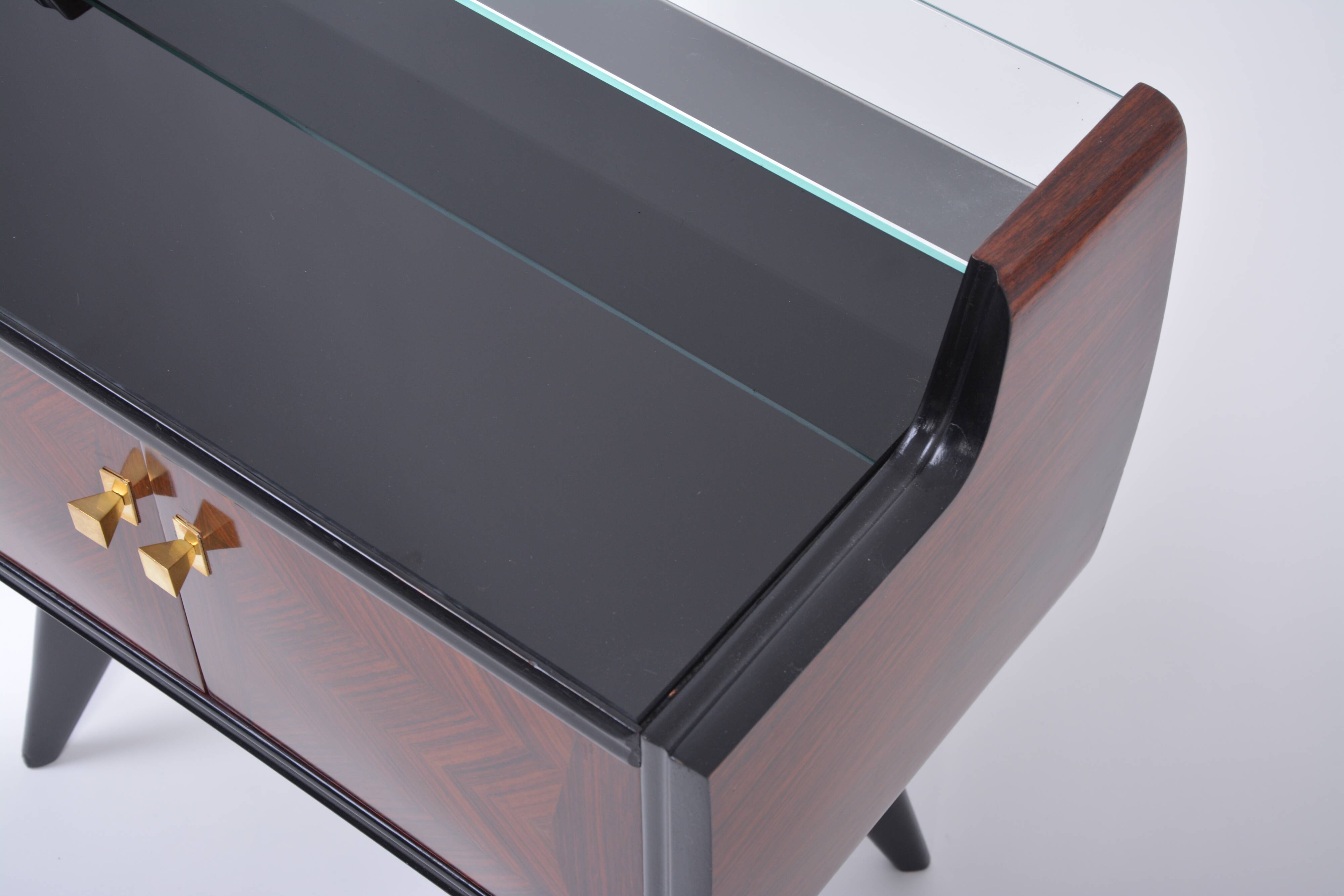 Pair of Italian Midcentury Nightstands with Sculptural Base