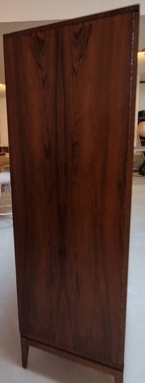 Armoire du milieu du siècle