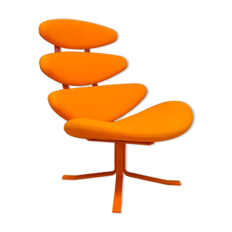 Corona Sepctrum armchair, model EJ 5-S, designed by Poul M. Volther, Erik Jørgensen, Denmark.