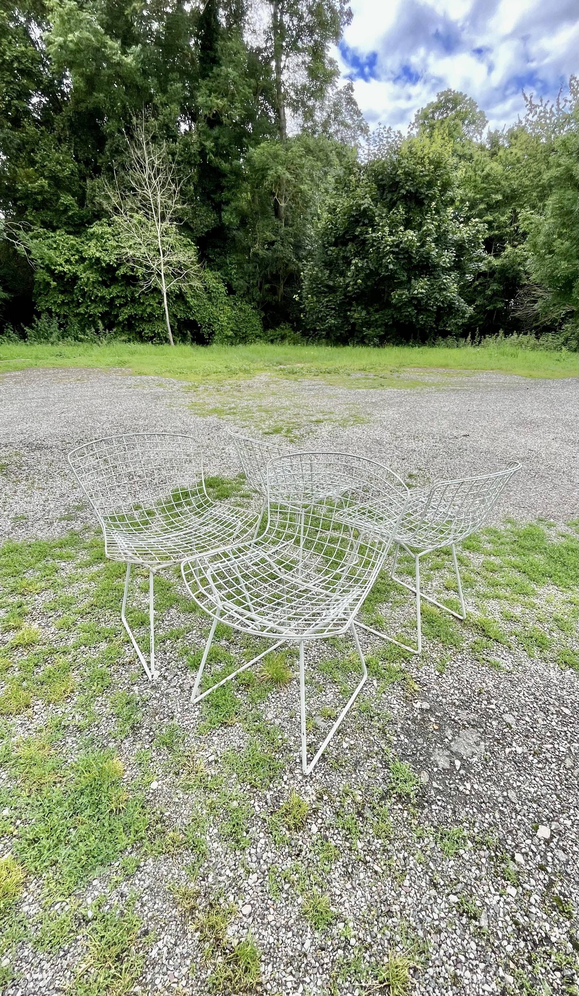 4 Bertoia chairs