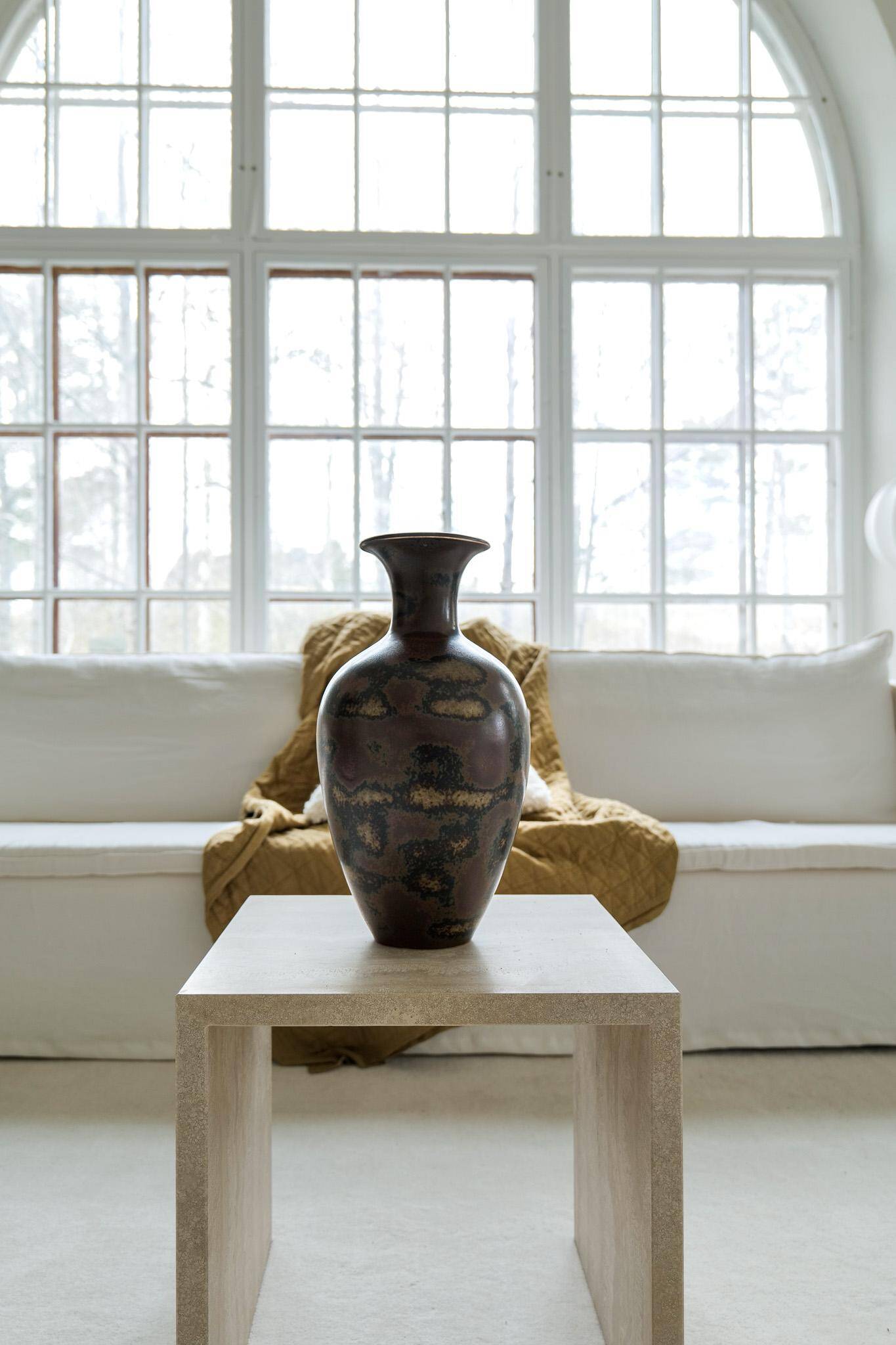 Mid-century modern ceramic vase from Rörstrand by Gunnar Nylund, Sweden.