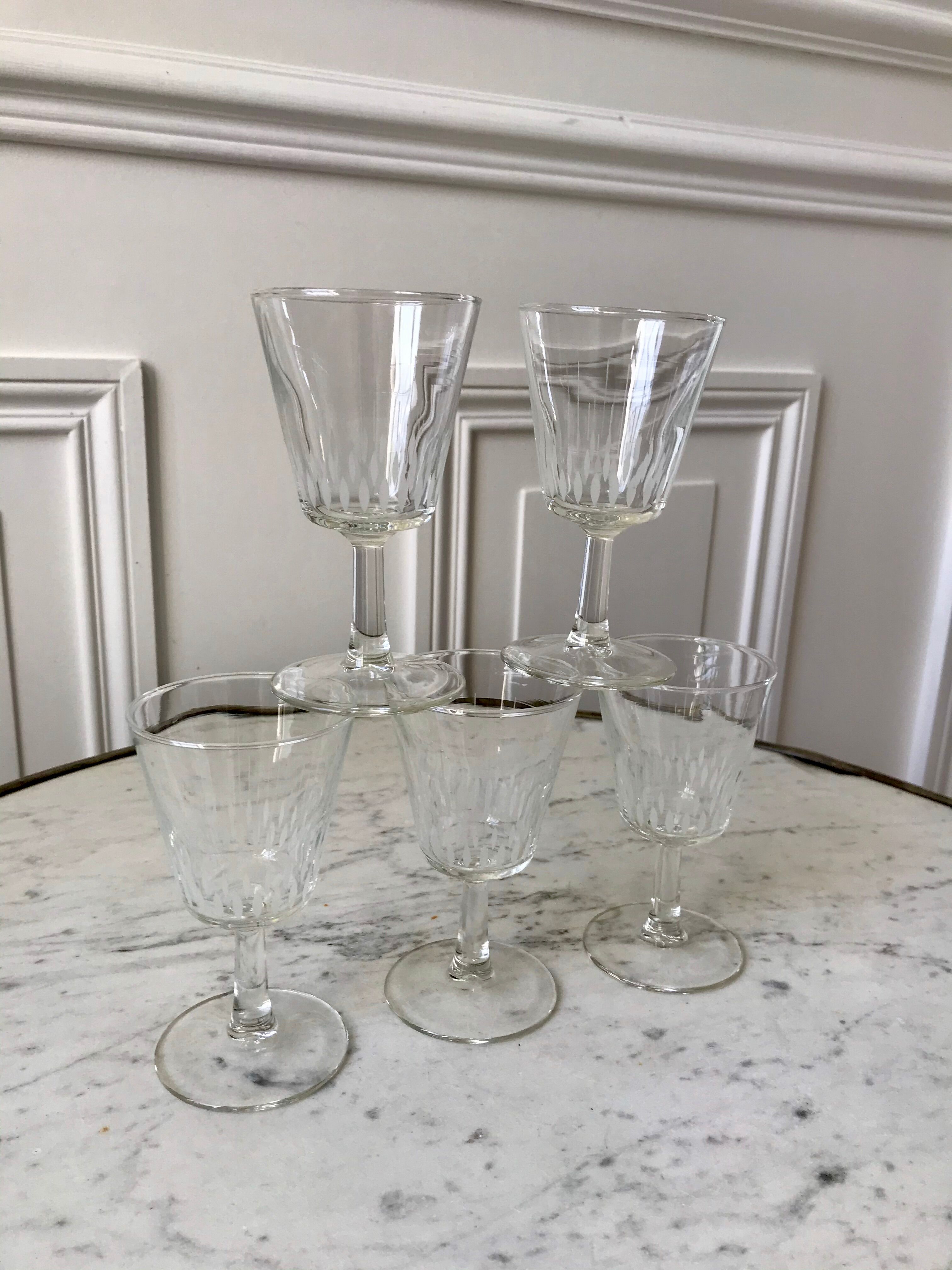 Set of 5 small crystalline glass wine glasses 50-60s
