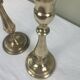 Paire de bougeoirs anciens