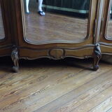 Wardrobe style Louis XV rocaiile 1900 carved walnut