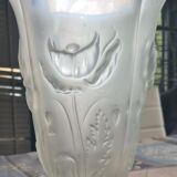Czech Barolac vase molded by Joseph Inwald in satin glass from the 30s.