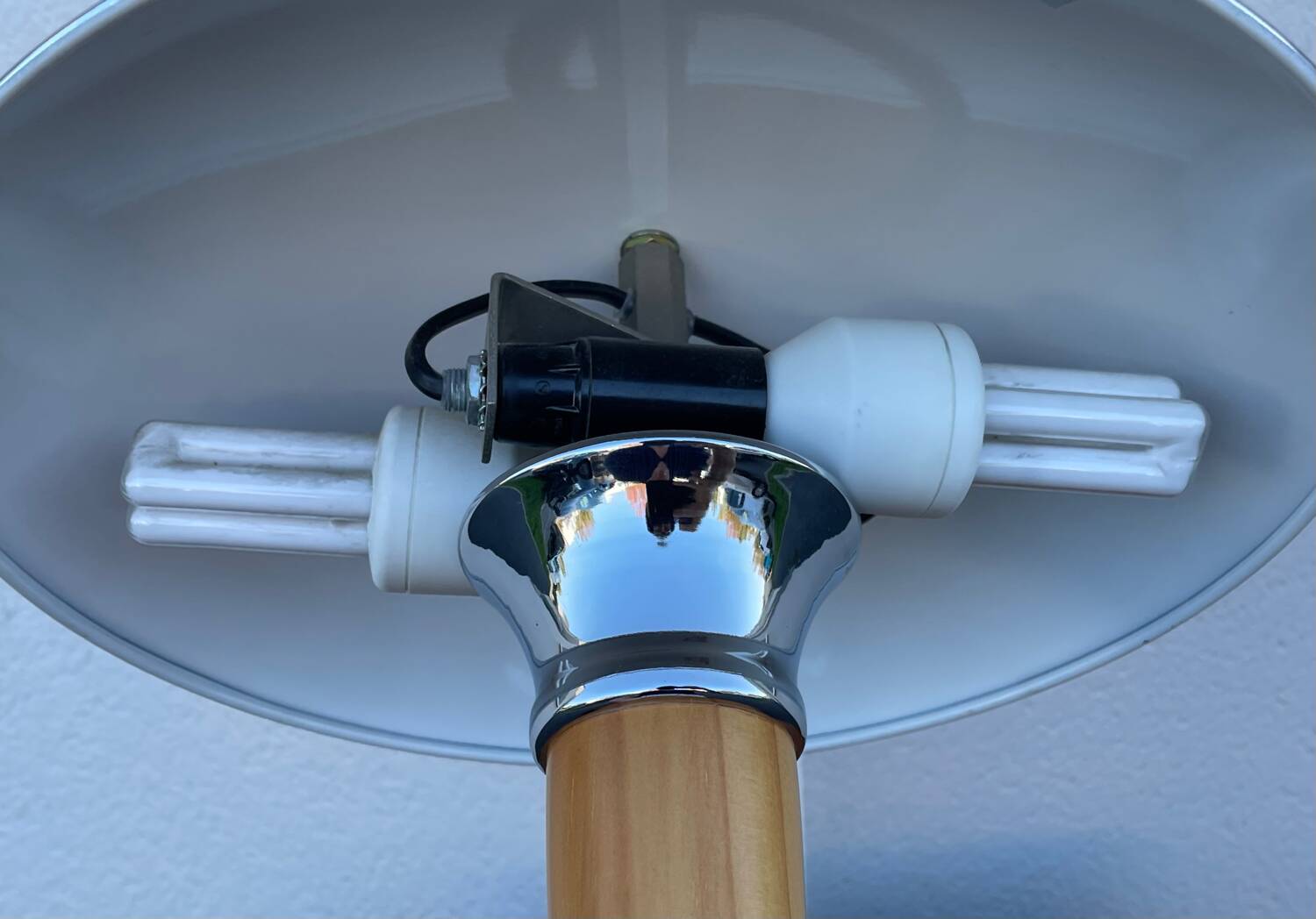 Vintage 90s ocean liner lamp