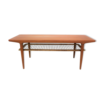 Table basse danoise en teck et en rotin Johannes Andersen