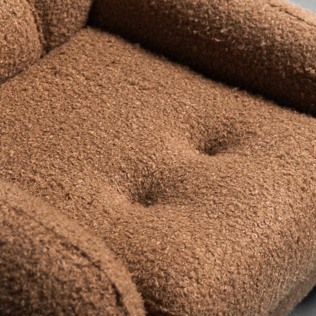 Poltrona in bouclé anni ’70 vintage modernariato