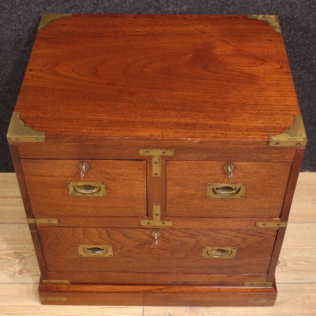 Paire de tables de chevet de style naval anglais du 20e siècle