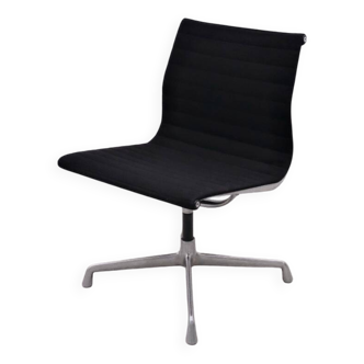 “EA 101” chairs by Charles & Ray EAMES for HERMAN MILLER, 1970
