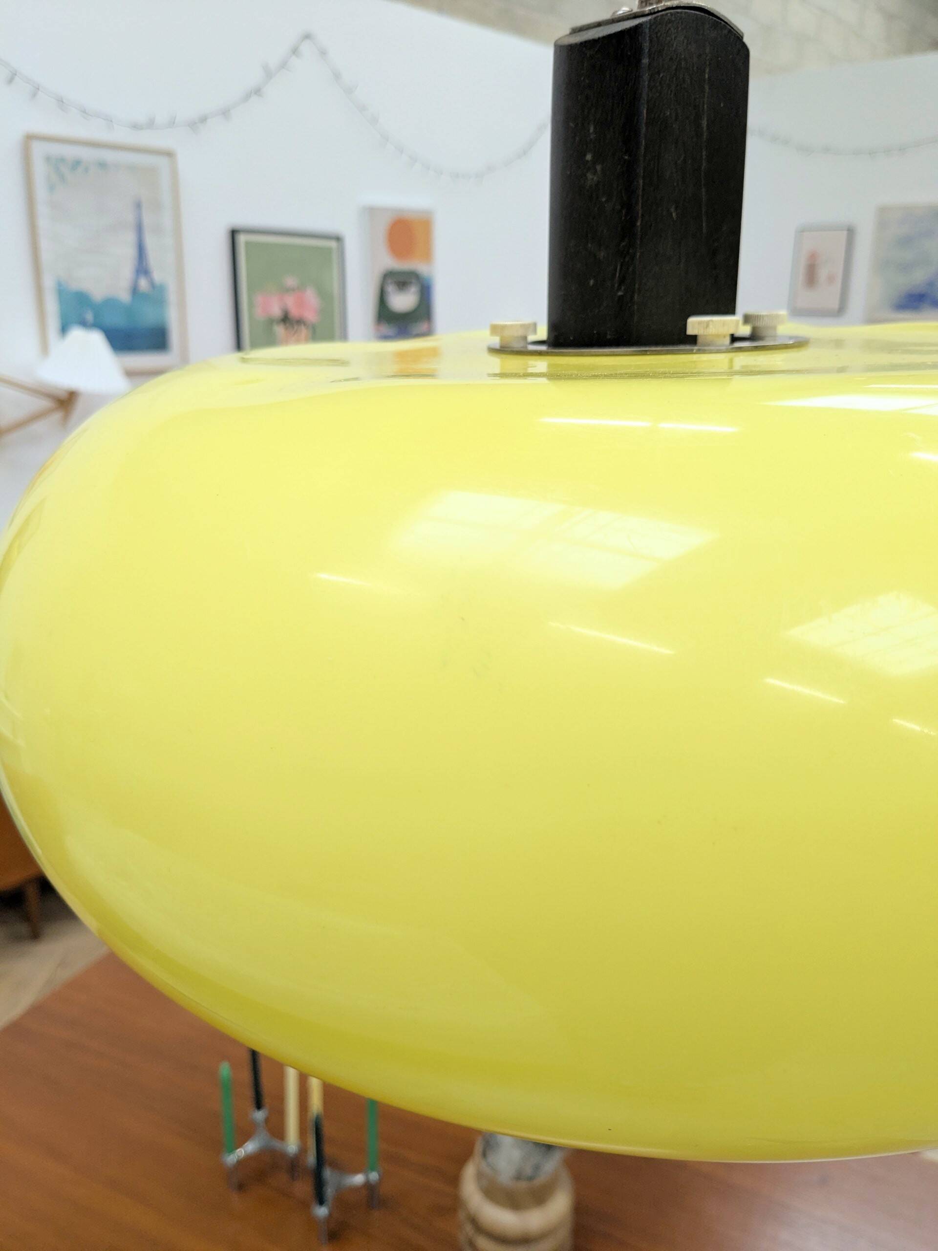 Vintage yellow suspension