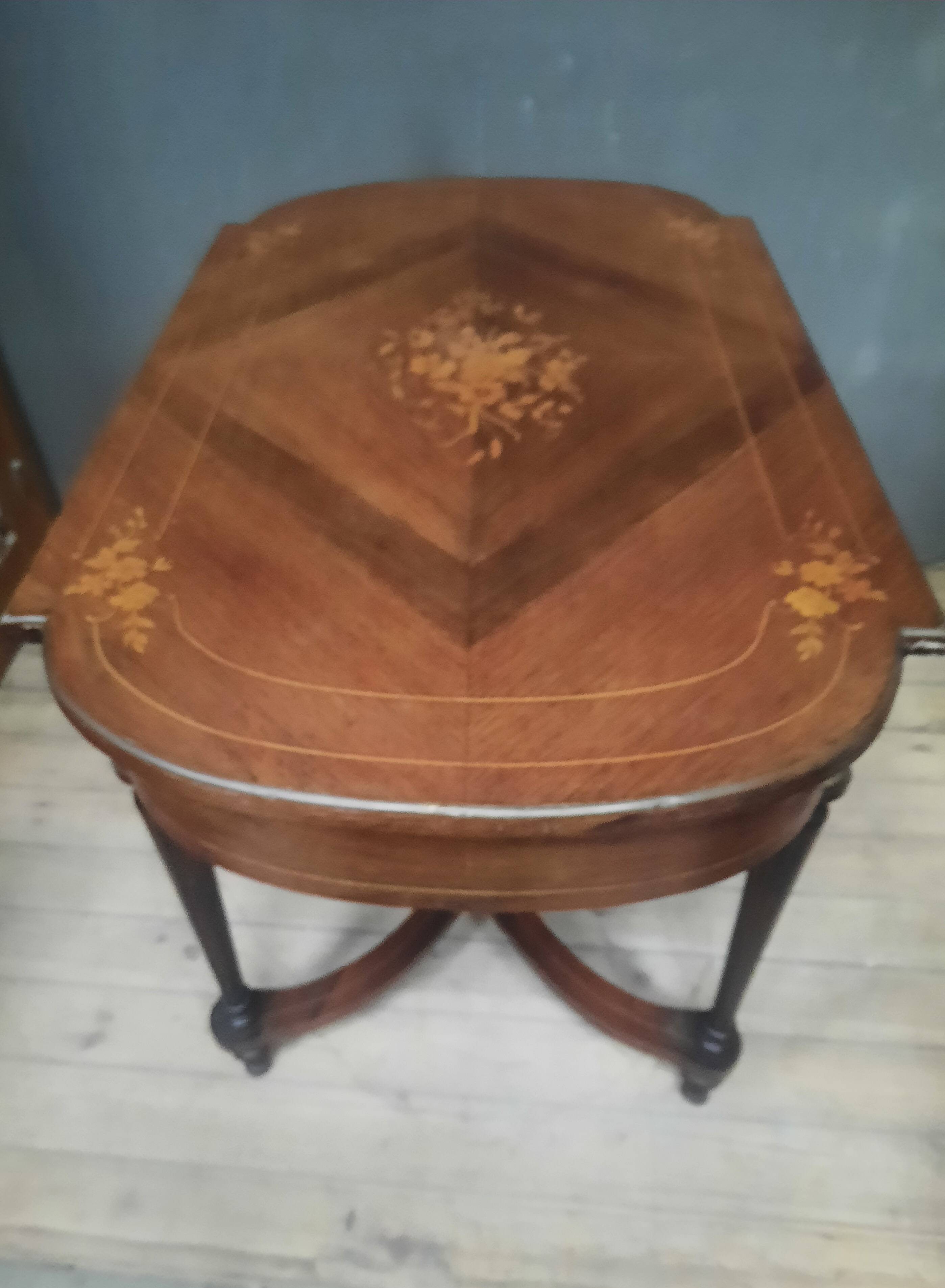 Napoleon III marquetry coffee table