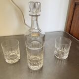 Whisky decanter and its 3 crystal glasses St Louis