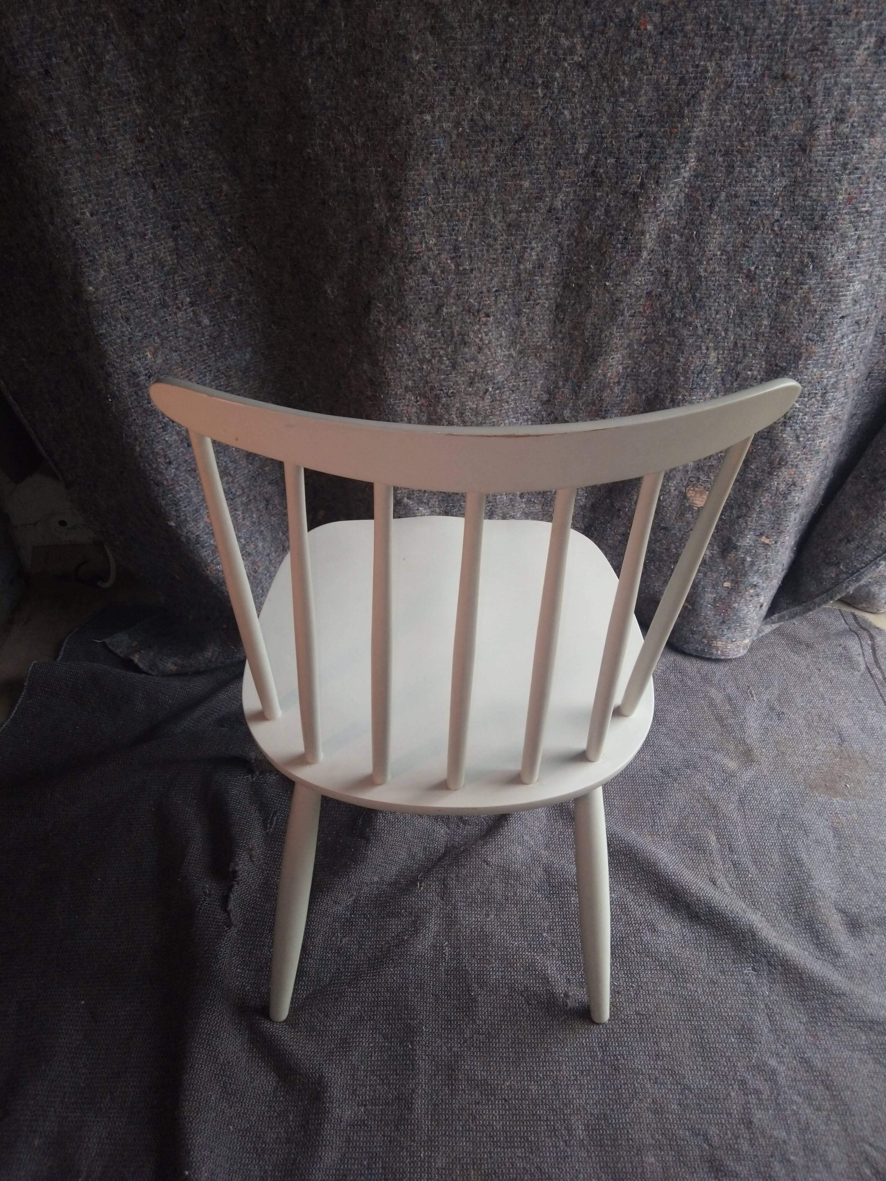 Scandinavian chair back bars