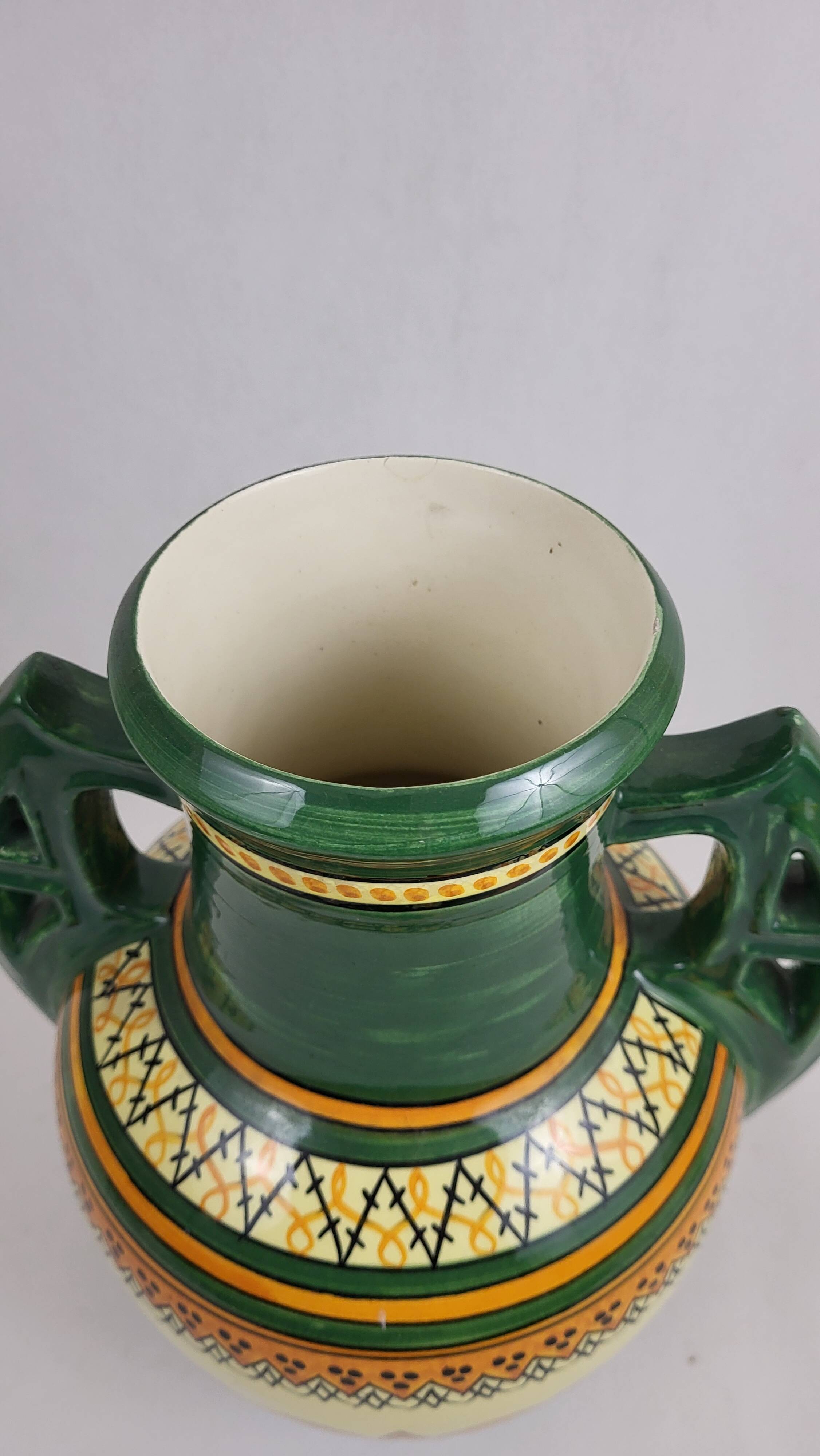 Quimper Henriot ceramic vase