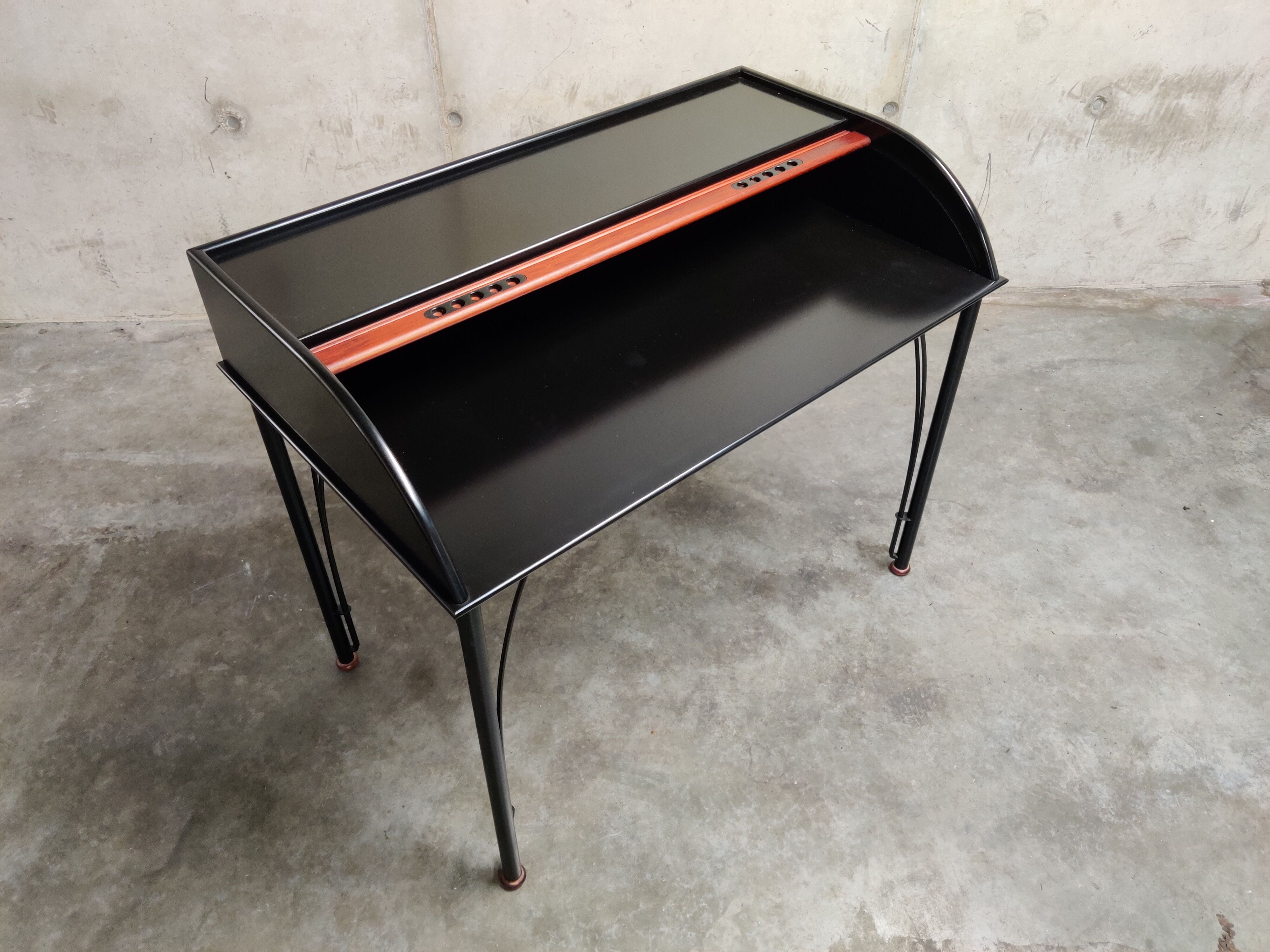 Secrétaire et chaise de Ligne Roset 1988