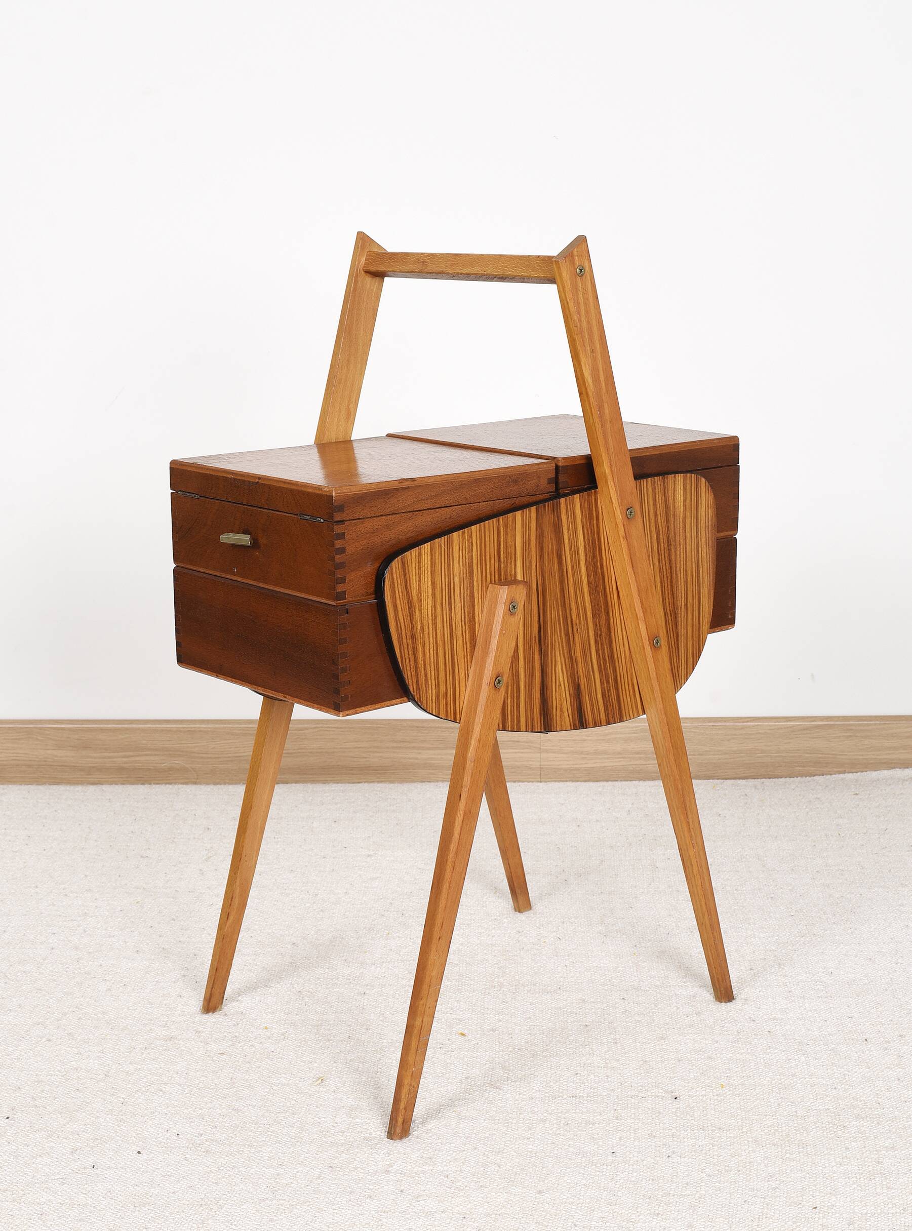 Old sewing box, worker, vintage 1950s