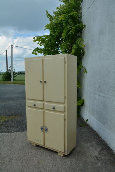 Buffet MADO, vintage buffet of the years 50/60