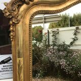 Mirror with a golden leaf pediment, 151x90cm