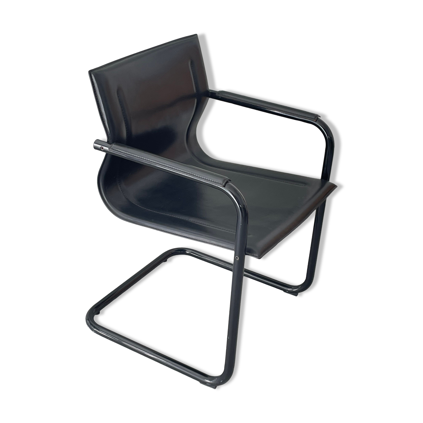 Office chair by Matteo Grassi