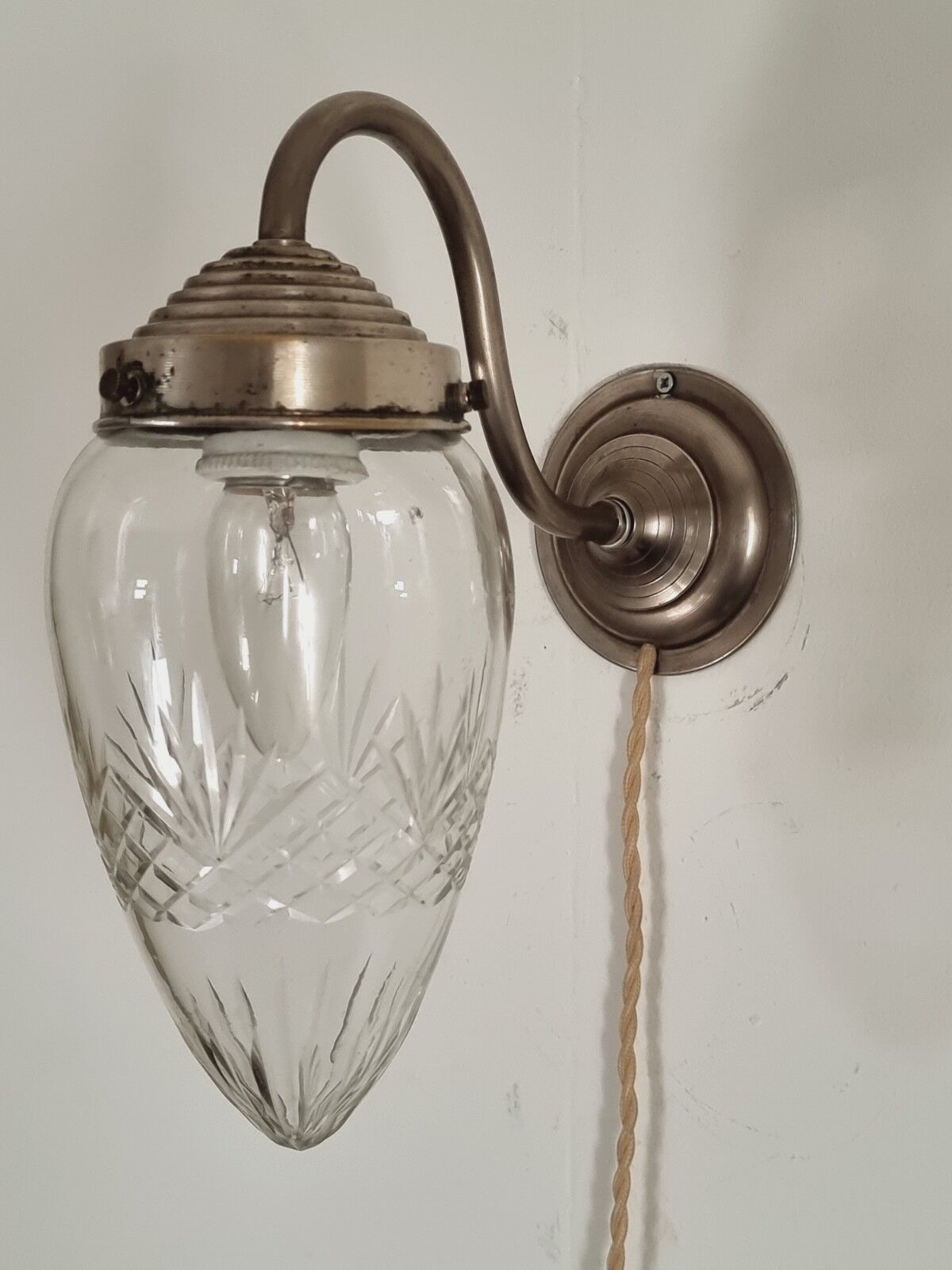 Art deco wall lamp from france