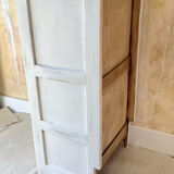 Storage cabinet