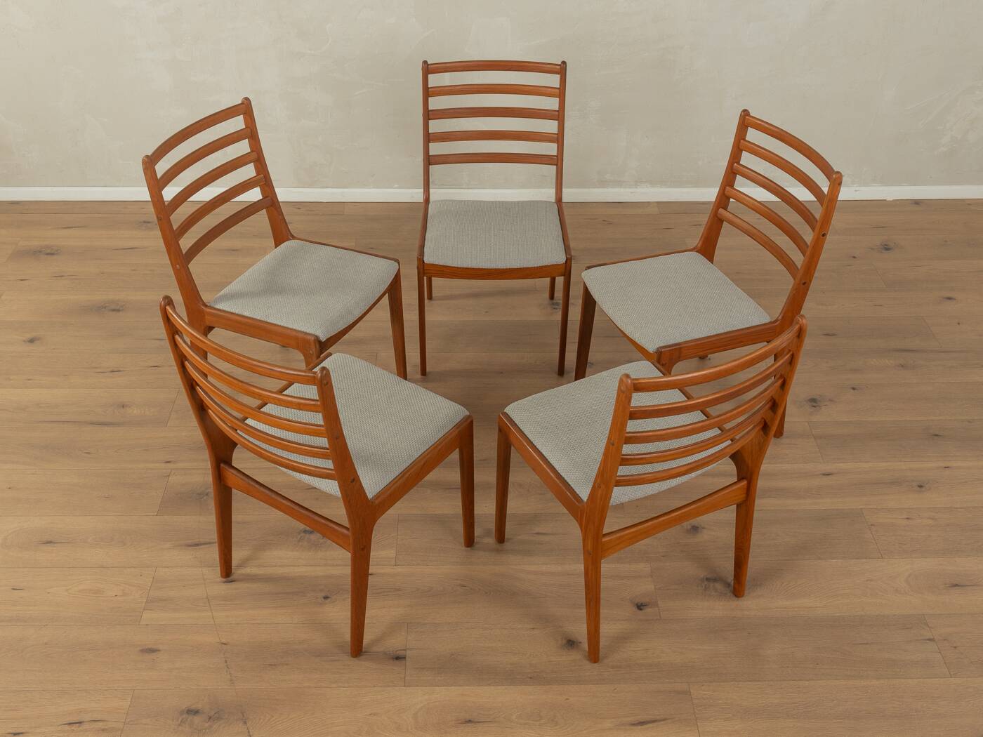 Chaises de salle à manger des années 1960