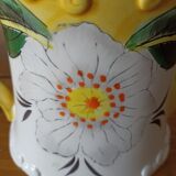 Teapot porcelain white daisies