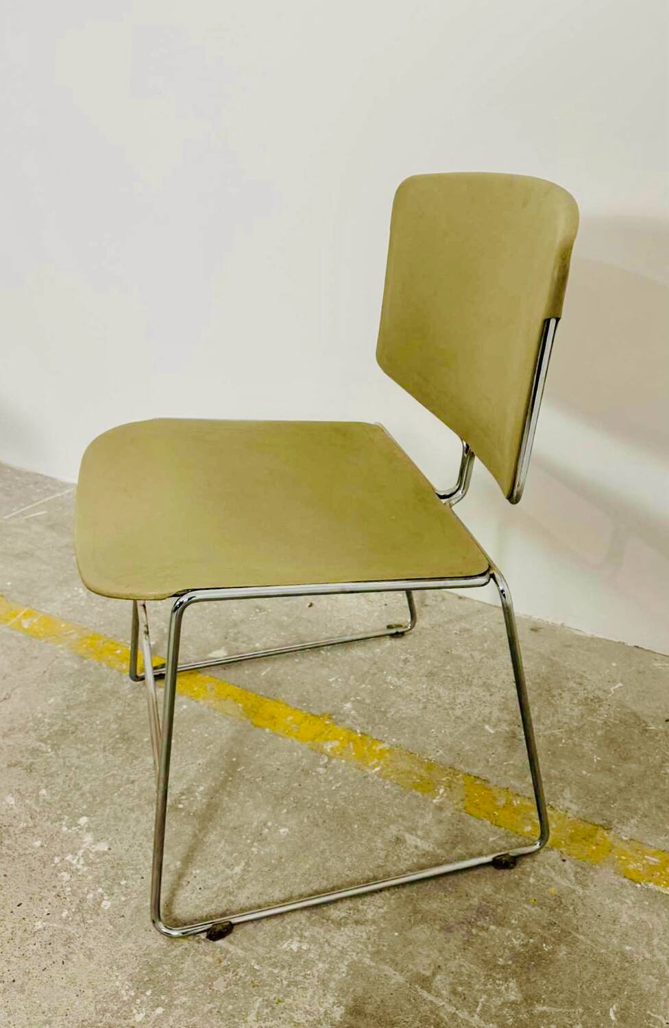 Set of 12 Max Stacker stackable chairs, 1970