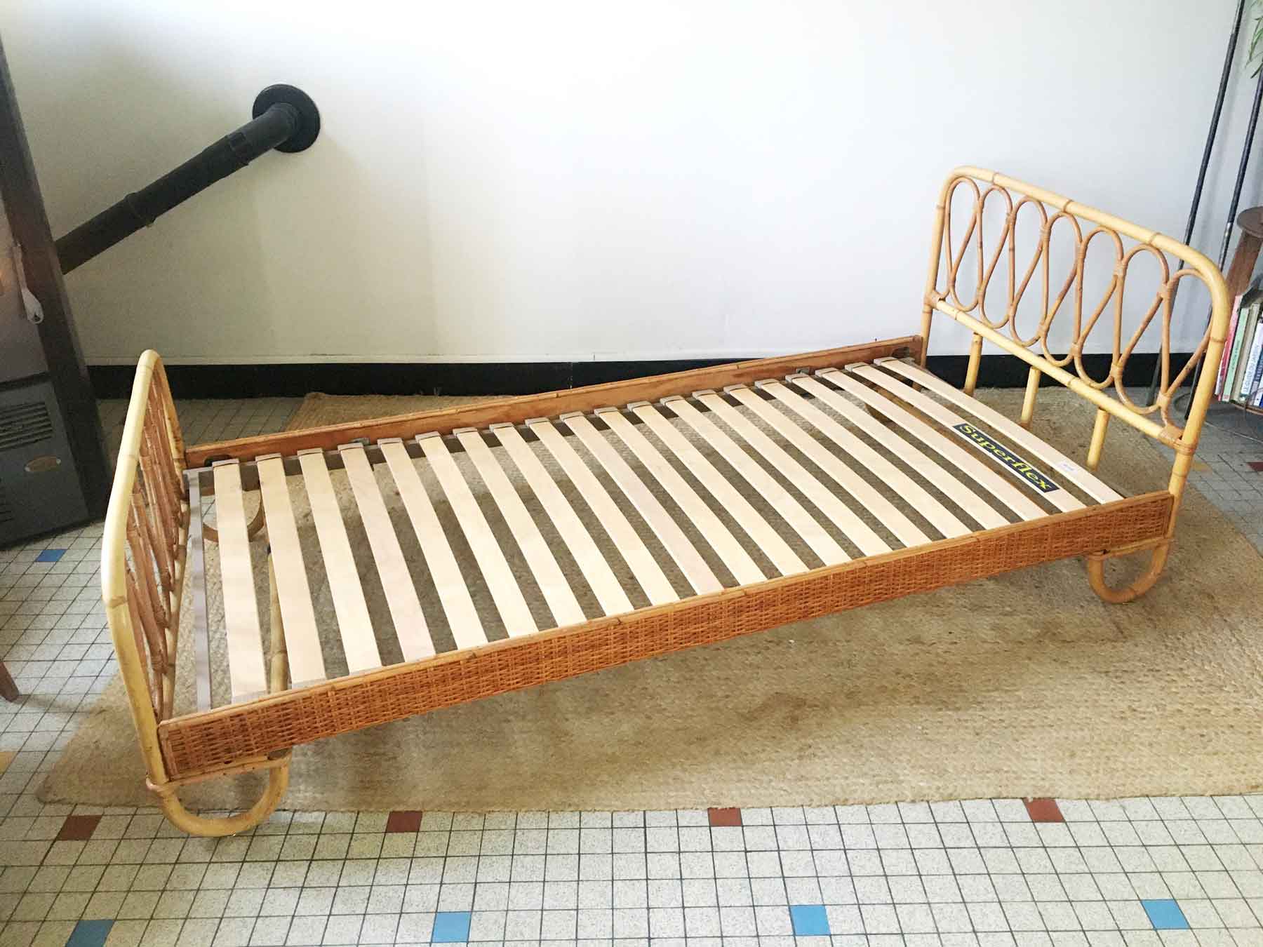 Bench - vintage rattan bed