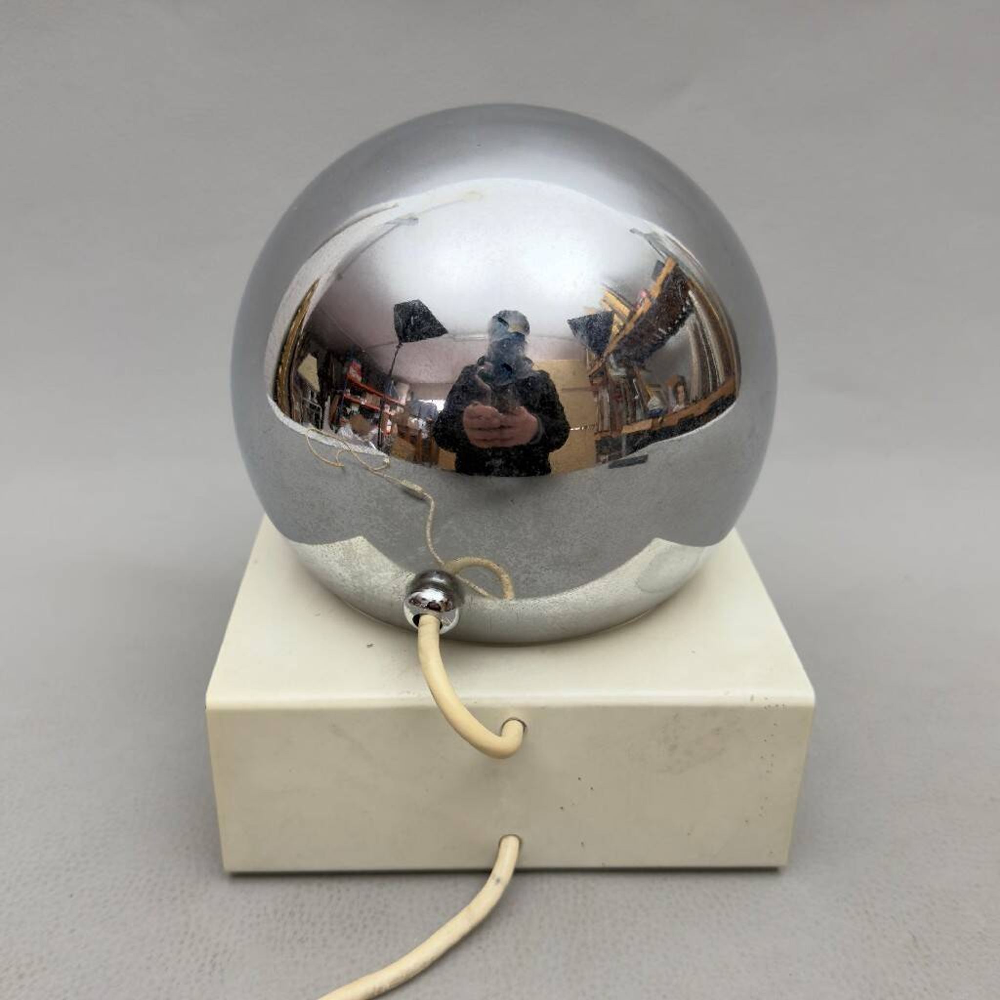 Orb Eye metal table lamp Goffredo Reggiani Space Age vintage 1970s