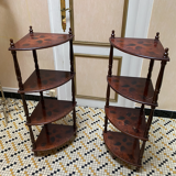 Duo d'étagères d'angle