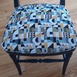 Set of chairs