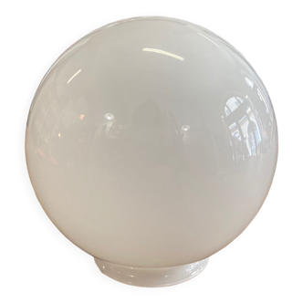 White opaline globe 14cm