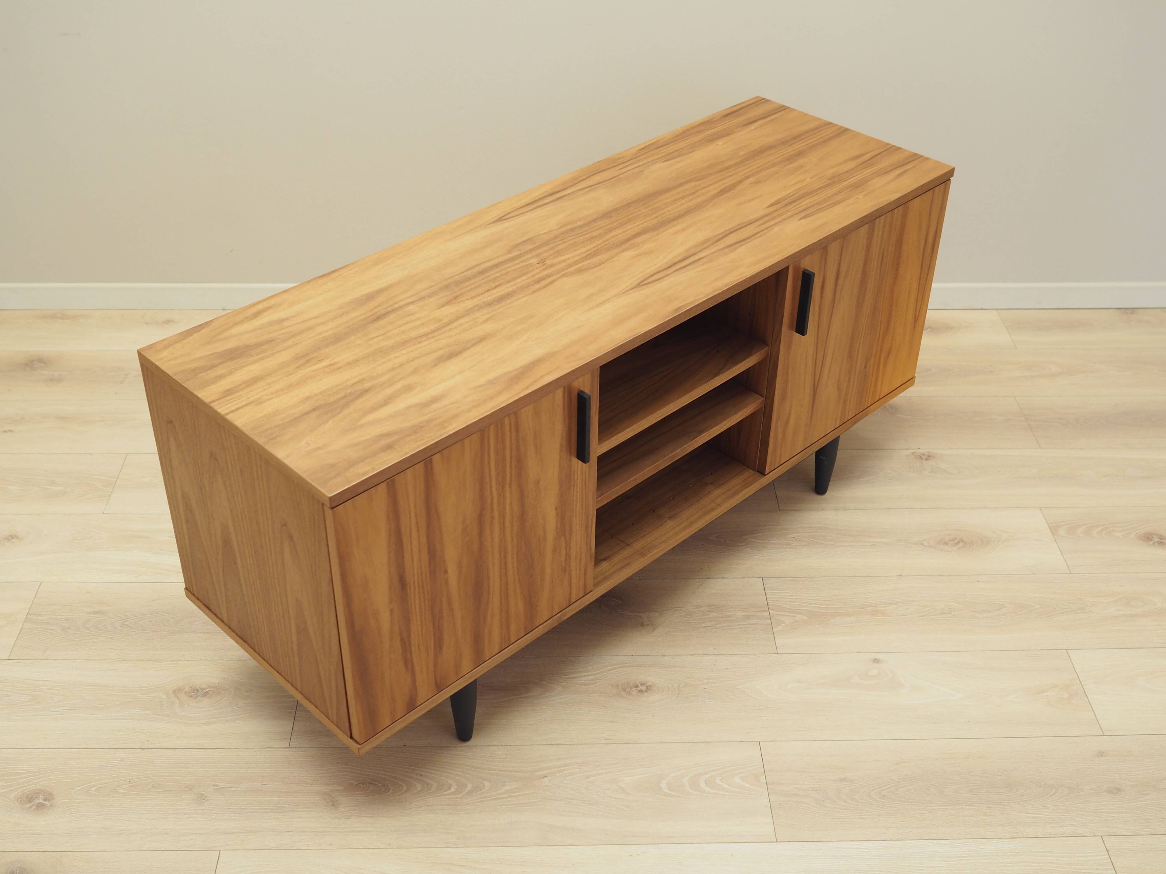 Walnut furniture, Scandinavian design