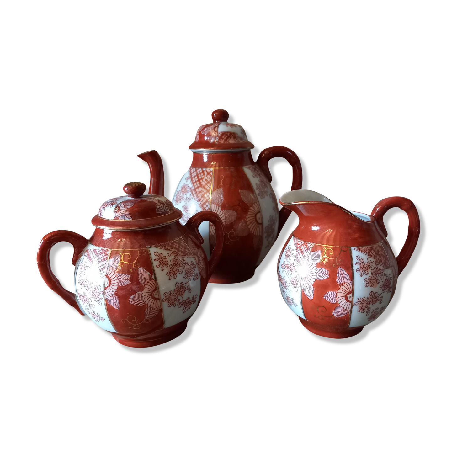 Théière, son sucrier et son pot en porcelaine japonaise ethnique vintage