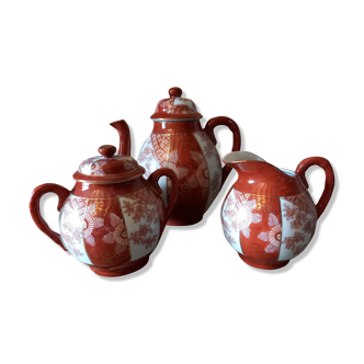 Teapot, its sugar bowl and its pot in vintage ethnic Japanese porcelain