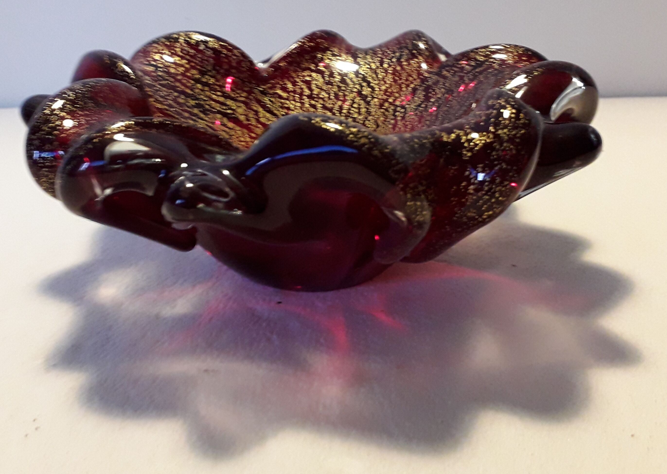 Empty Pocket Murano Inlaid With Gold